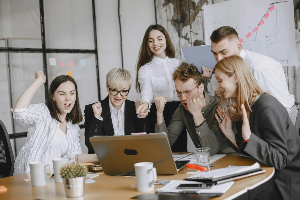 HRHUSTLE - HR outsourcing, HR consulting and advisory- services